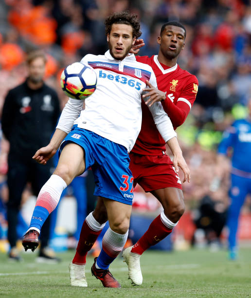 送入球网 送入球网