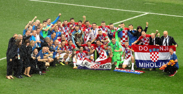 国国家队的 国国家队的